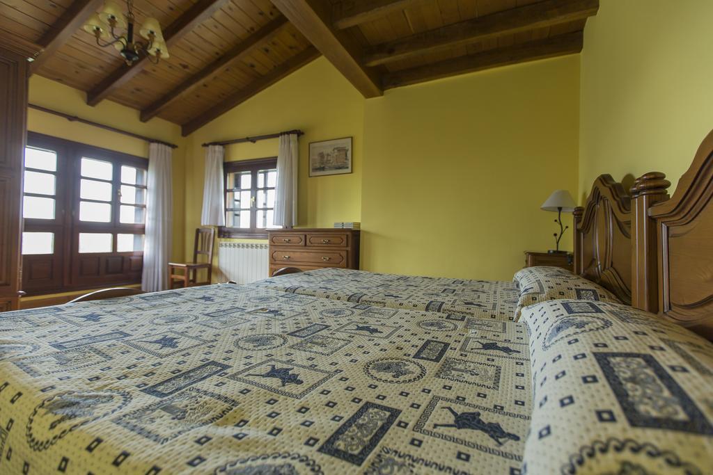 Casas Rurales Playa De Guadamia Llames de Pría Екстериор снимка