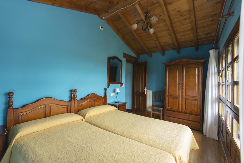 Casas Rurales Playa De Guadamia Llames de Pría Екстериор снимка