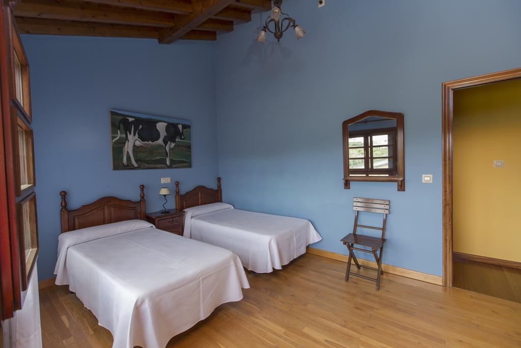 Casas Rurales Playa De Guadamia Llames de Pría Екстериор снимка