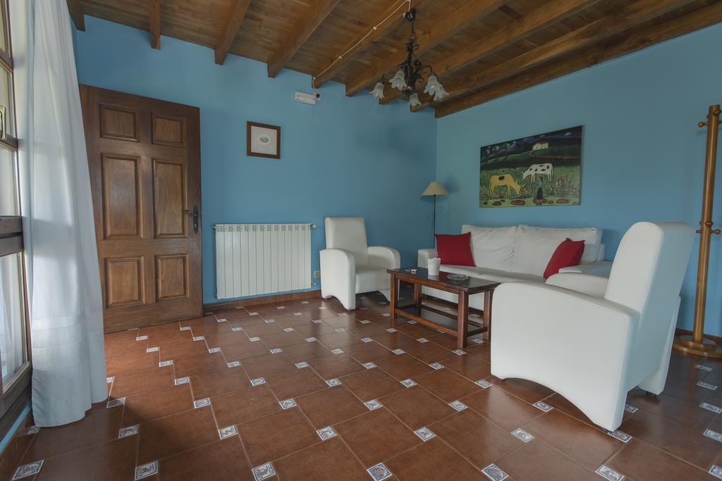 Casas Rurales Playa De Guadamia Llames de Pría Екстериор снимка