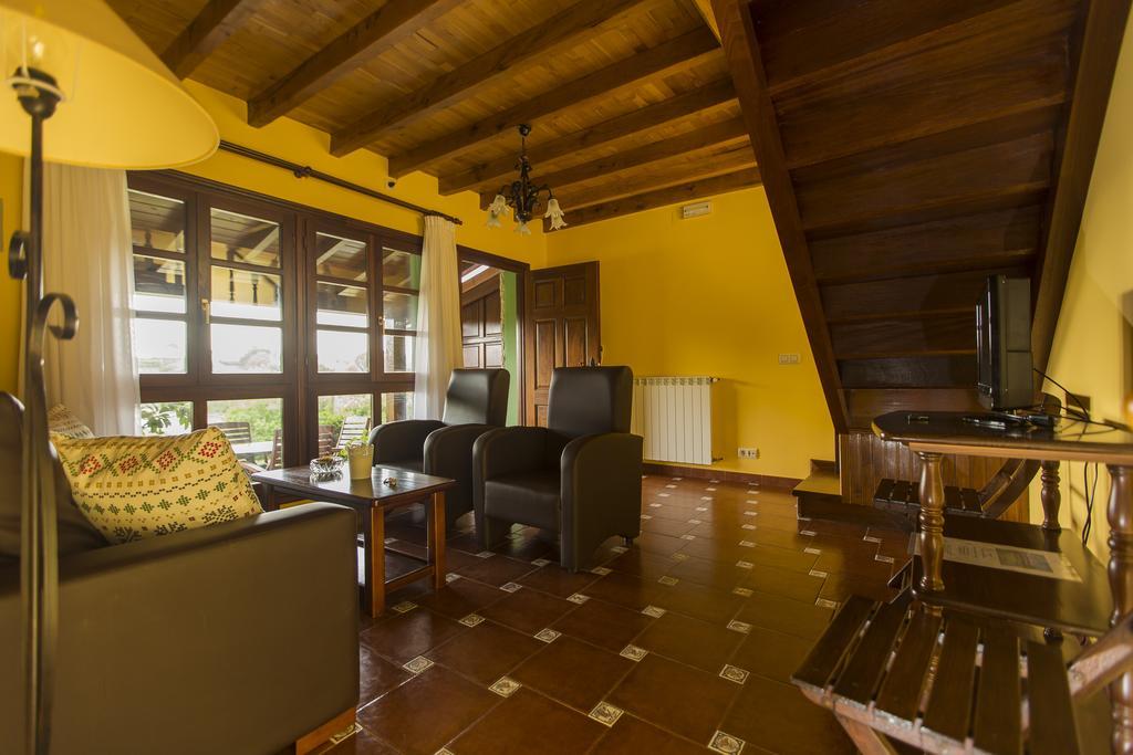 Casas Rurales Playa De Guadamia Llames de Pría Екстериор снимка